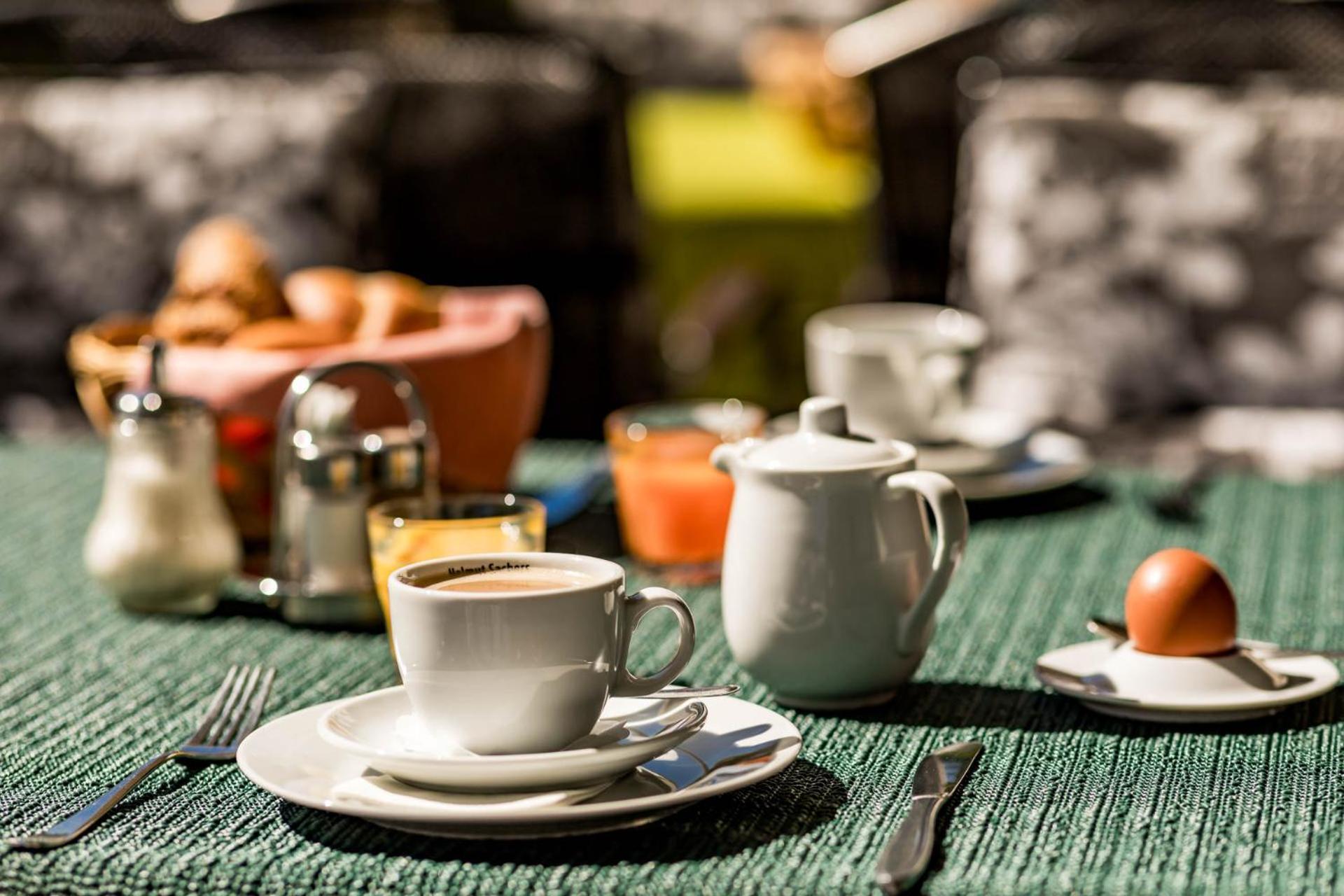 Hotel Garni Steinfeld Wiener Neustadt Ngoại thất bức ảnh